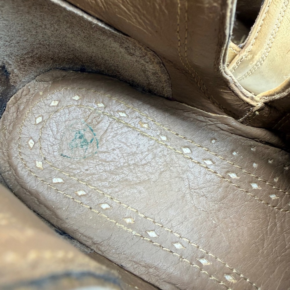 ARIAT Dixon Western Ankle Bootie In Distressed Gold Size 8.5 Coastal Cowgirl - Picture 12 of 13